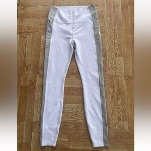 Vuori Women’s Gray White Granite ￼Legging M Zip Color Block  Side Pockets Medium